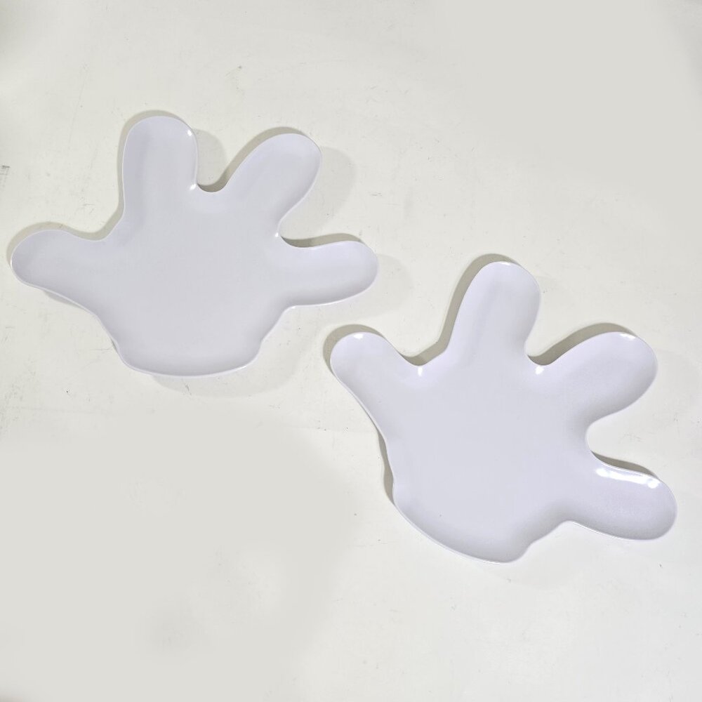Set of 2 Zak! Disney Mickey Mouse White Glove Hand Appetizer/Dessert Plates 8X10